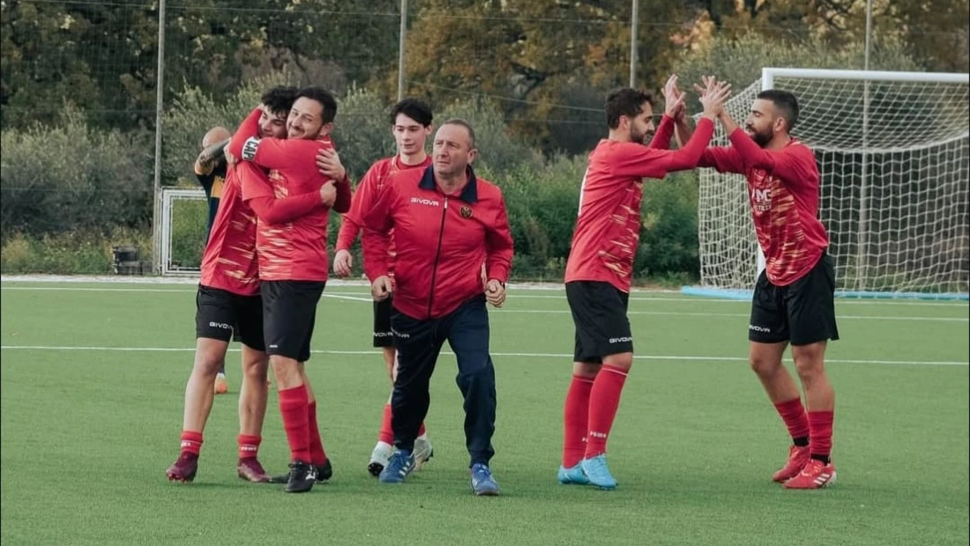 Calcio regionale: tra promozioni e retrocessioni, play off e play out
